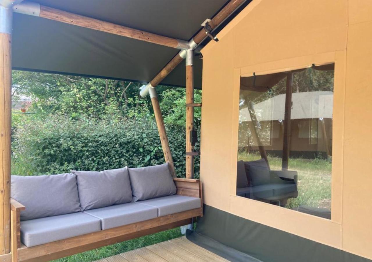 Urban Gardens Gent Hotel Bagian luar foto